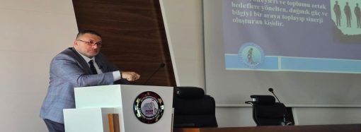 Türker Göksel Rahmiye Sare Palalı Teknik Koleji öğretmen ve öğrencileriyle “Genç Liderler”  konulu” konferansta bir araya geldi