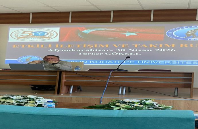 Türker Göksel Afyon MYO’nun Kuruluşunun 50. Yıl Kutlamaları Kapsamında “Etkili İletişim ve Takım Ruhu” Konulu Konferans Verdi
